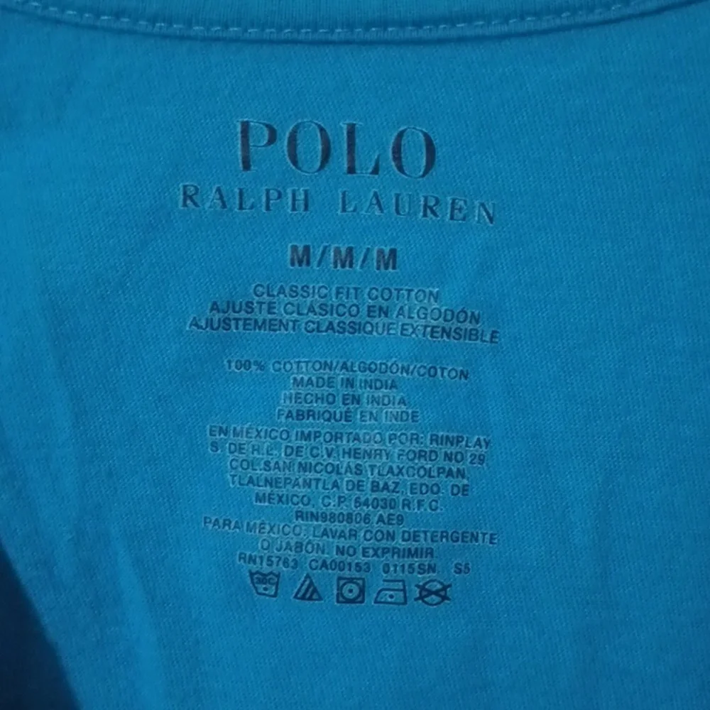 Polo mens medium V neck shirt sleeve tshirt